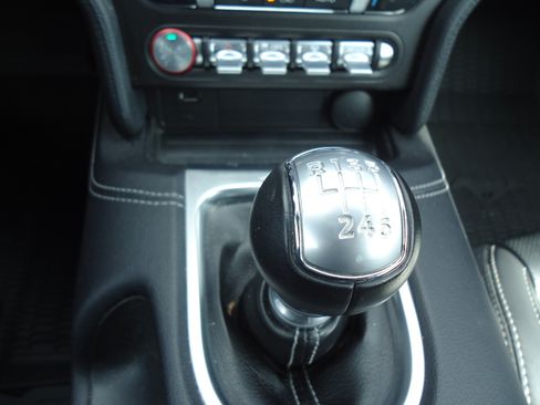 Used 2019 Ford Mustang Premium w/ Equipment Group 201A RWD image 25