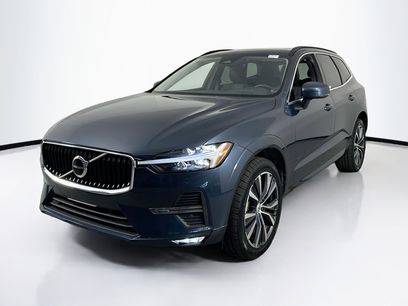 Used 2022 Volvo XC60 B5 Momentum w/ Protection Package Premier