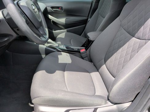 Used 2022 Toyota Corolla LE FWD image 25
