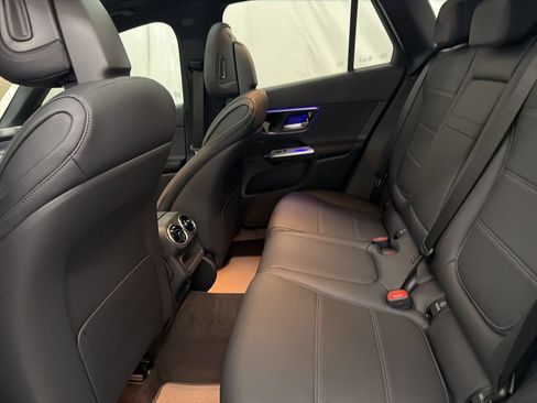 Used 2026 Mercedes-Benz GLC 300 image 20
