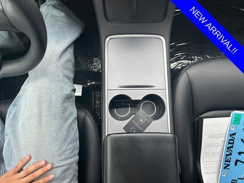 Used 2023 Tesla Model 3 Standard Range RWD image 17
