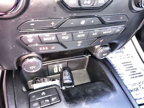 Used 2019 Ford Ranger Lariat w/ Equipment Group 501A Mid image 19