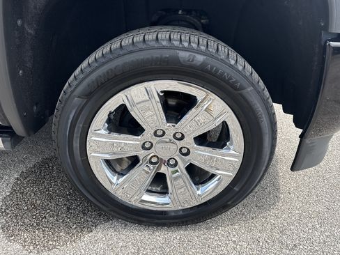 Used 2018 GMC Sierra 1500 Denali w/ Denali Ultimate Package AWD/4WD image 13
