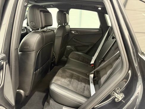 Used 2018 Porsche Macan GTS image 17