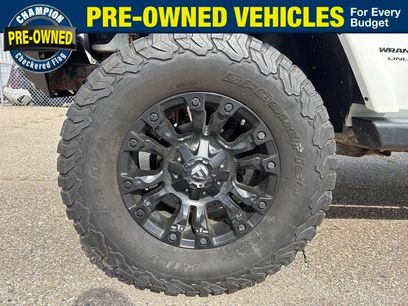 Used 2018 Jeep Wrangler Unlimited Sahara w/ Connectivity Group