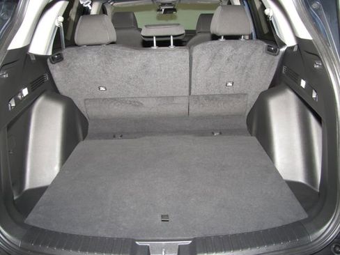 Used 2025 Honda CR-V EX image 17