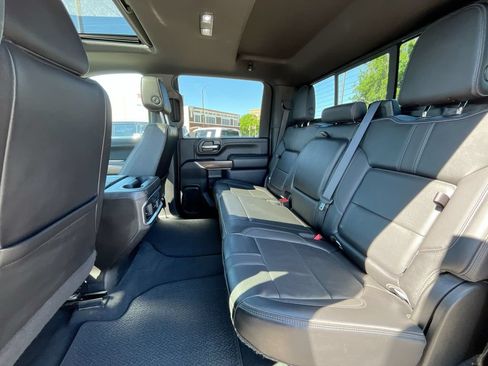 Used 2022 Chevrolet Silverado 2500 High Country AWD/4WD image 34