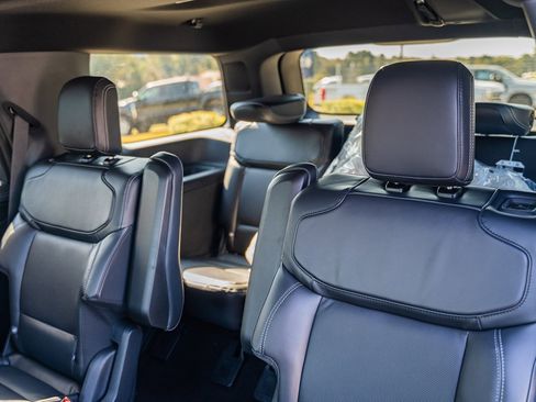 New 2025 Ford Expedition Platinum w/ Stealth Appearance Package image 16