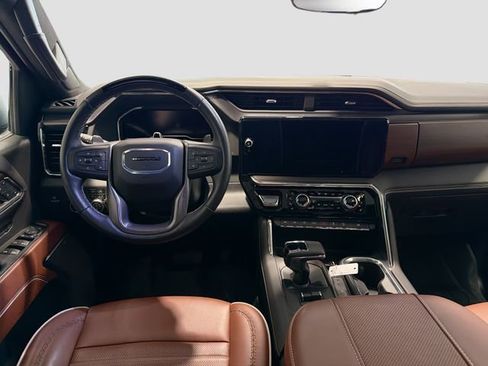 Used 2024 GMC Sierra 1500 Denali Ultimate AWD/4WD image 23