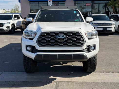 Used 2020 Toyota Tacoma TRD Off-Road w/ Technology Package RWD image 14