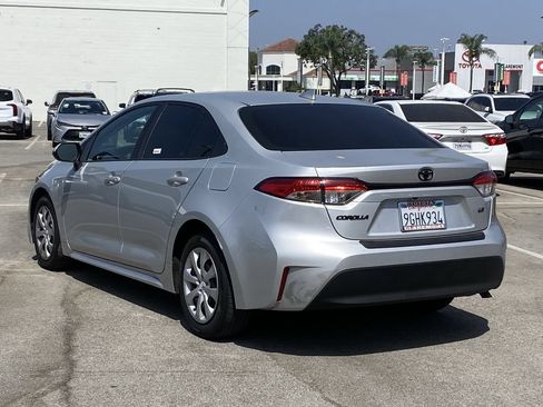 Used 2023 Toyota Corolla LE FWD image 4