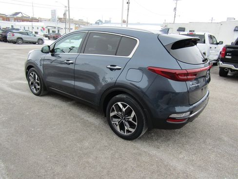 Used 2020 Kia Sportage EX image 5