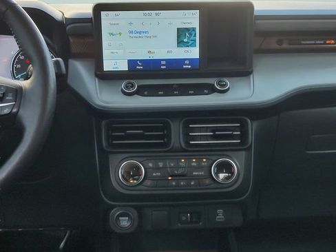 Used 2022 Ford Maverick Lariat w/ Lariat Luxury Package AWD/4WD image 13