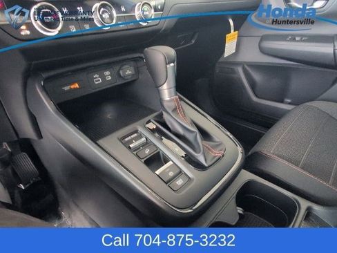 Used 2025 Honda CR-V Sport image 30