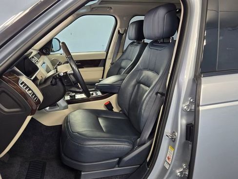 Used 2019 Land Rover Range Rover HSE image 13