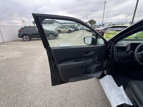 New 2026 Subaru Outback Limited AWD/4WD image 12