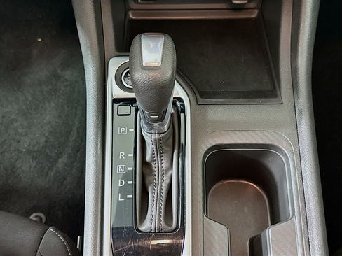 Used 2025 Nissan Sentra SV image 23