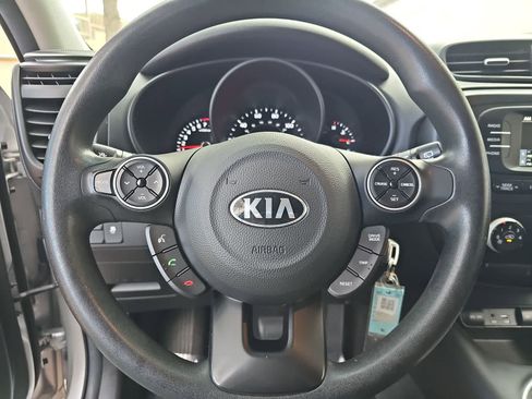 Used 2017 Kia Soul image 19