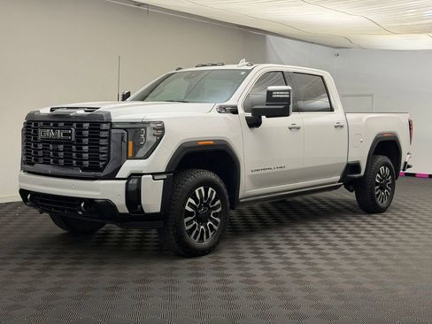 Used 2024 GMC Sierra 2500 Denali Ultimate AWD/4WD image 1