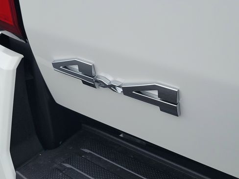 New 2026 Toyota Tacoma SR5 image 8