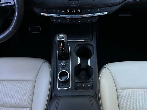 Used 2019 Cadillac XT4 Sport image 16