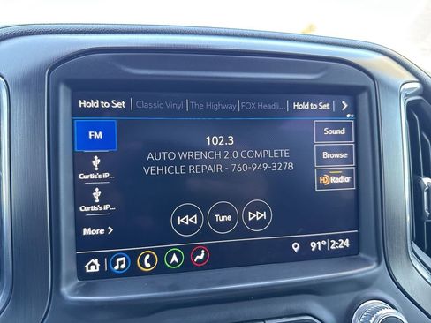 Certified 2019 GMC Sierra 1500 AT4 w/ AT4 Premium Package AWD/4WD image 17