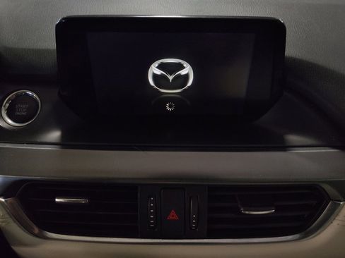 Used 2017 MAZDA MAZDA6 Touring w/ Touring Premium Package FWD image 25
