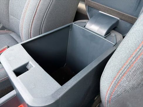 Certified 2022 Ford Maverick XLT w/ XLT Luxury Package image 33