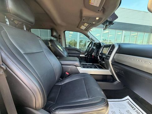 Used 2017 Ford F250 Lariat AWD/4WD image 15