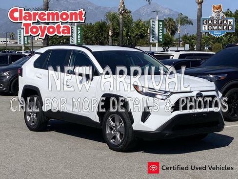 Used 2025 Toyota RAV4 XLE w/ Weather Package image 1