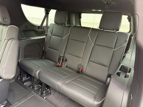 New 2026 Cadillac Escalade ESV Sport w/ Touring Package image 31