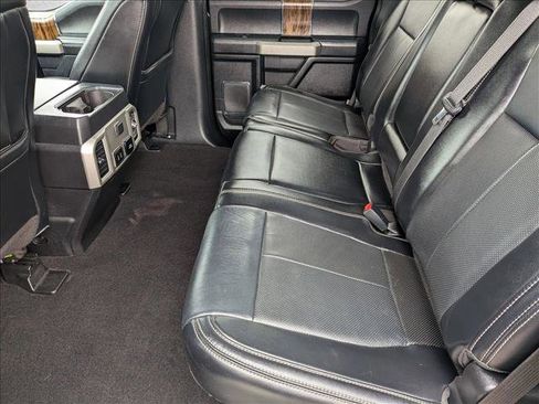 Used 2019 Ford F150 Lariat w/ Trailer Tow Package AWD/4WD image 17