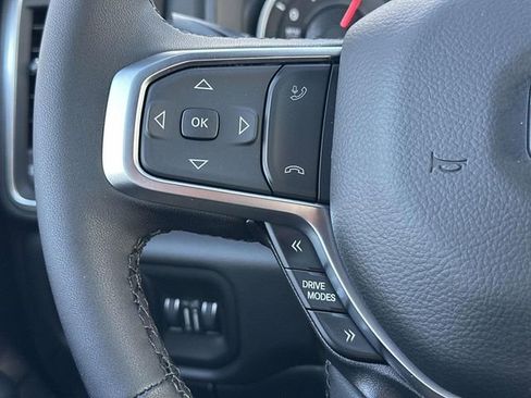 New 2026 RAM 1500 4x4 Crew Cab image 18