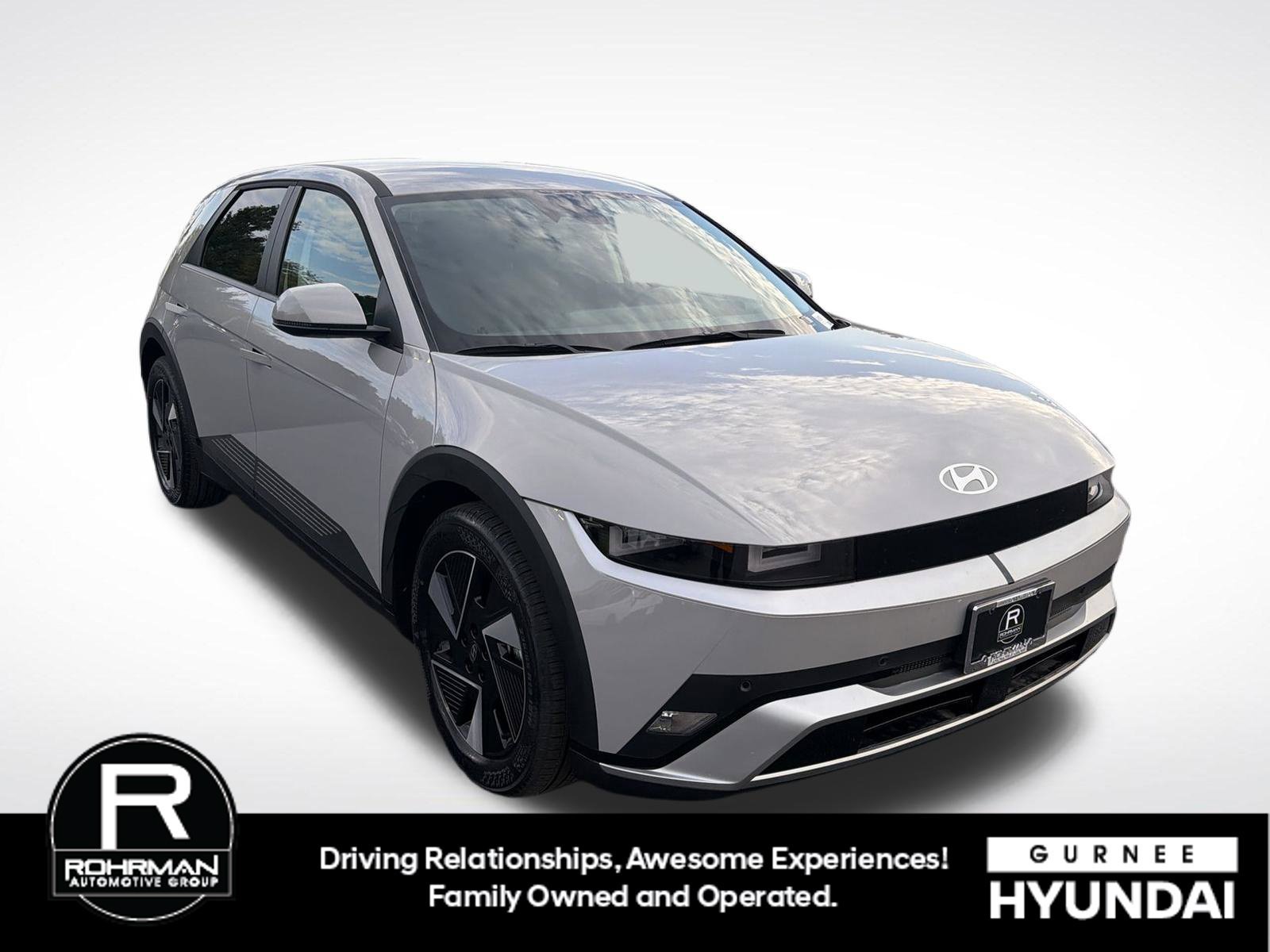New 2026 Hyundai Ioniq 5 SE AWD/4WD image 2