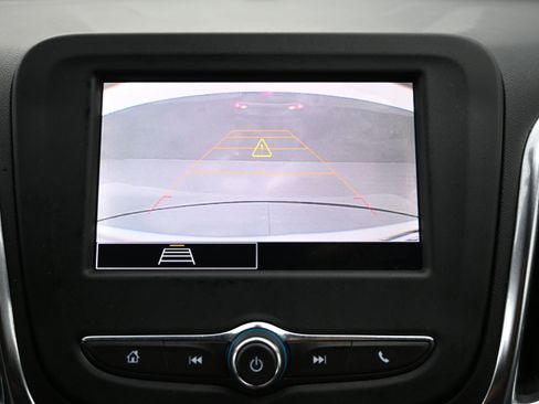 Certified 2022 Chevrolet Equinox LT FWD image 17