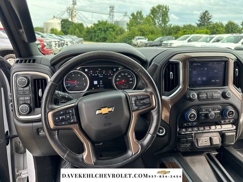 Used 2022 Chevrolet Silverado 3500 High Country w/ Z71 Off-Road Package AWD/4WD image 23