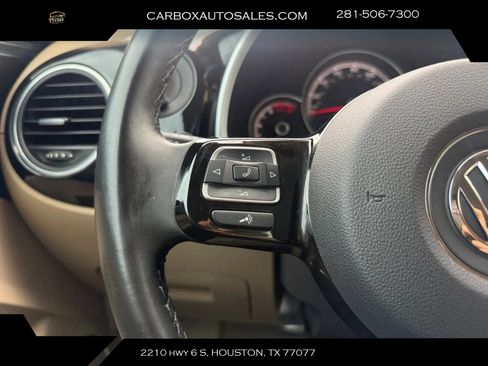 Used 2017 Volkswagen Beetle 1.8T SE FWD image 11