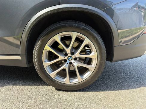 Used 2019 BMW X5 xDrive40i w/ Convenience Package AWD/4WD image 39