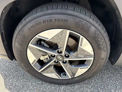 Used 2025 Hyundai Tucson SEL FWD image 10