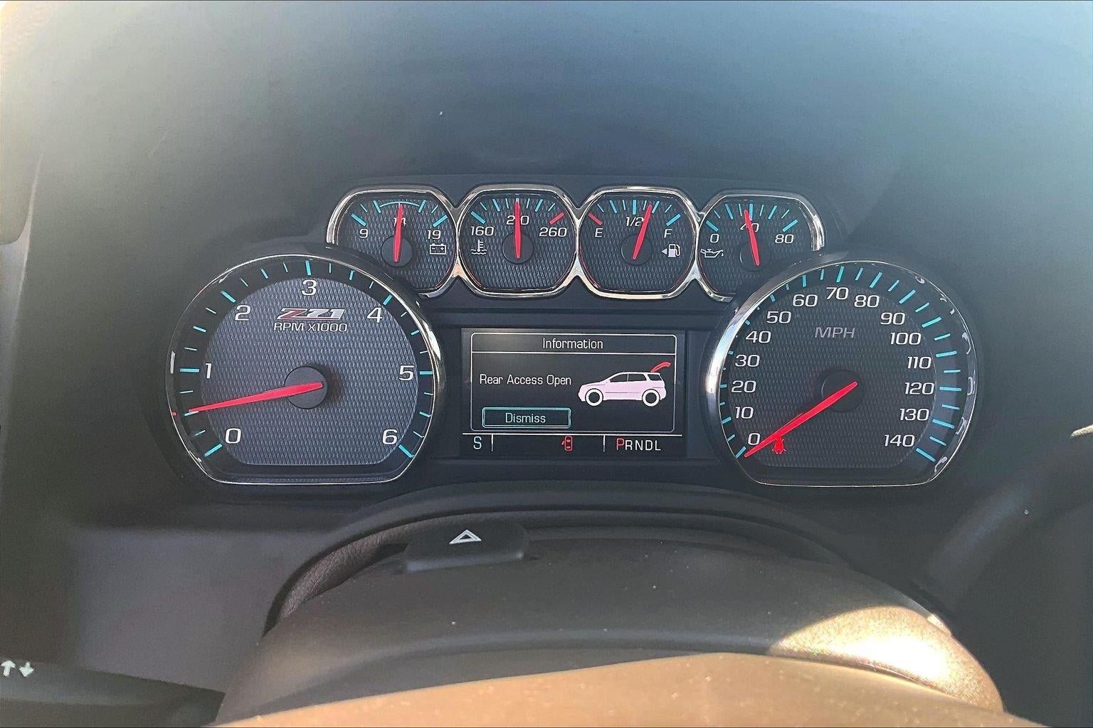 Used 2018 Chevrolet Tahoe LT w/ Luxury Package AWD/4WD image 21