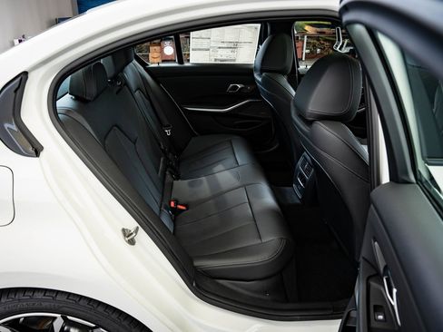 New 2026 BMW 330i xDrive Sedan w/ M Sport Package image 34