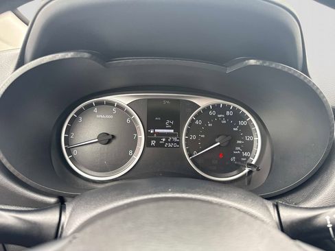 Certified 2025 Nissan Versa S w/ Trunk Package FWD image 32