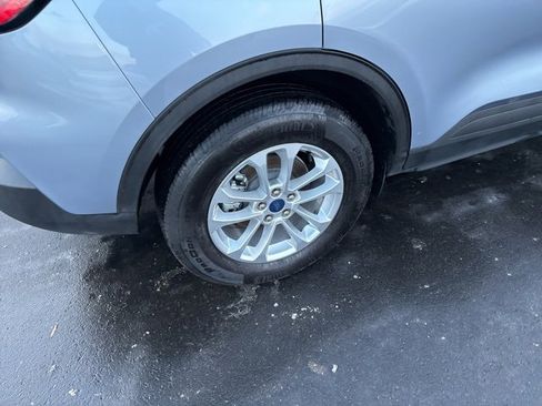 Used 2022 Ford Escape SE w/ Convenience Package image 4