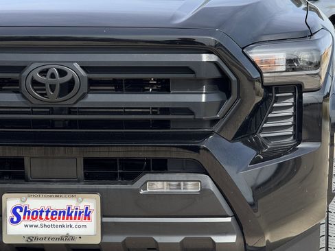 New 2025 Toyota Tacoma SR5 image 8