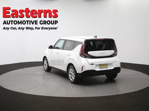 Used 2024 Kia Soul LX w/ Option Group 015 FWD image 64