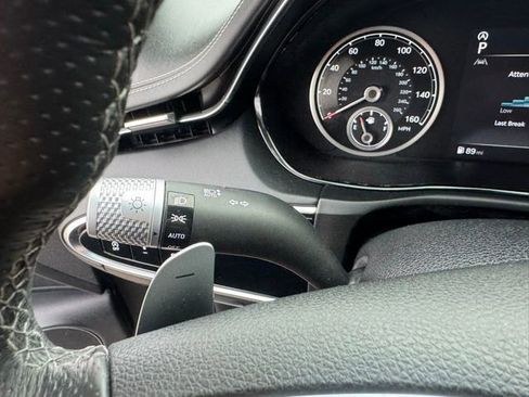 Used 2022 Genesis GV70 2.5T w/ Sport Prestige Package image 26