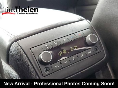 Used 2014 GMC Acadia SLT image 26