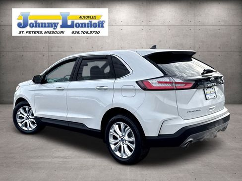 Used 2022 Ford Edge Titanium w/ Class II Trailer Tow Package image 3