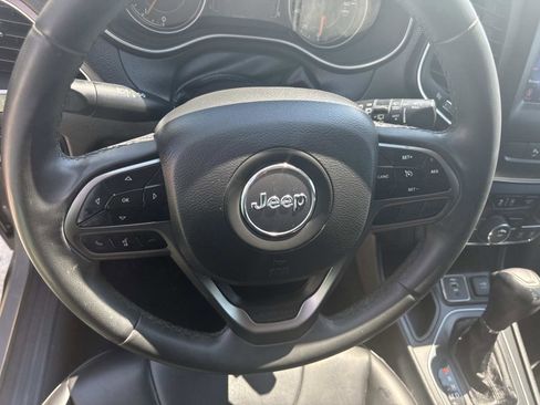 Certified 2020 Jeep Cherokee Latitude Plus image 21