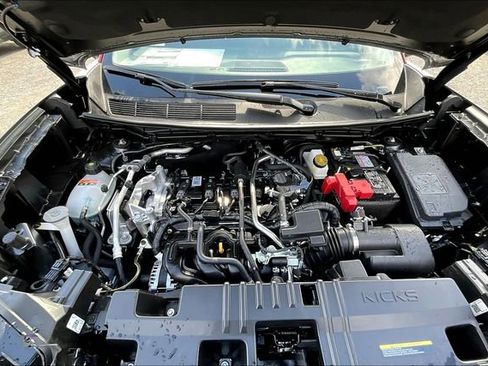 New 2026 Nissan Kicks SR w/ Cold Weather Package image 11